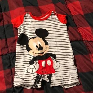 Mickey outfit